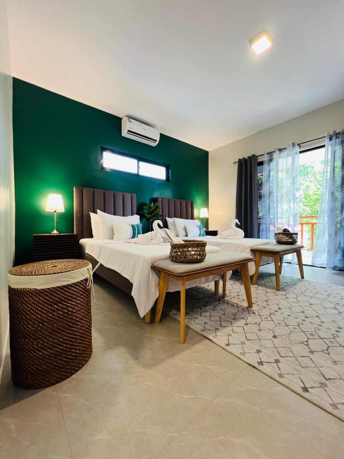 Tambisan Resort Сан-Хуан Экстерьер фото